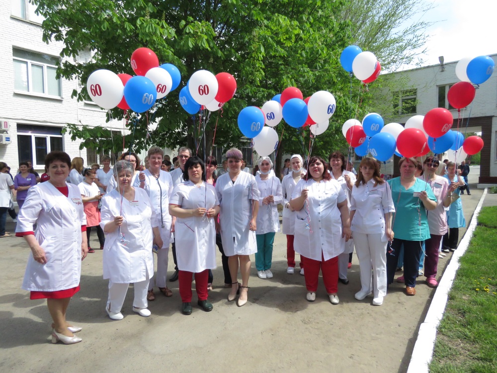 В МУЗ “Городская больница №1” открыли памятный знак «С теплотой в сердце»